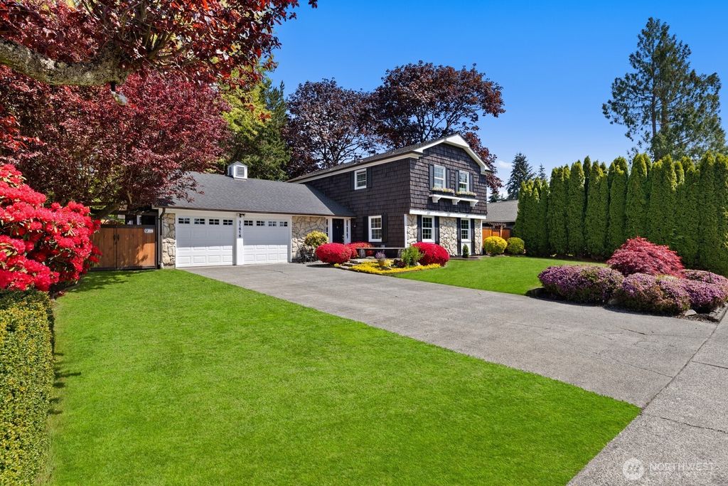 Photo of 31616 40th Avenue SW, Federal Way, WA 98023 (MLS # 2367322)