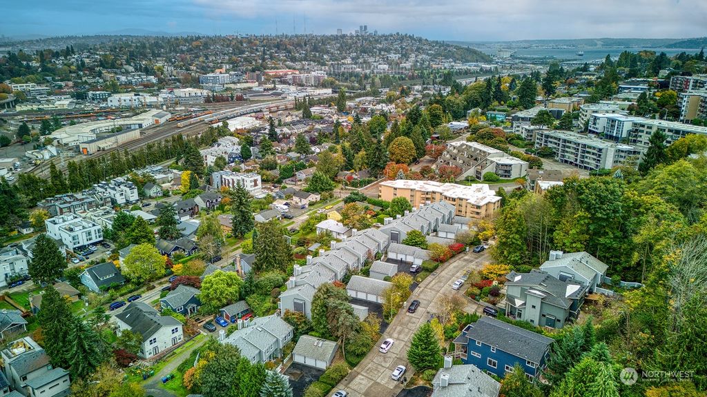listing image 9362501292016298020