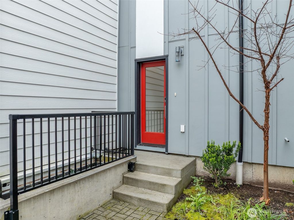 Photo of 7118 Beacon Avenue S #B, Seattle, WA 98108 (MLS # 2490152)