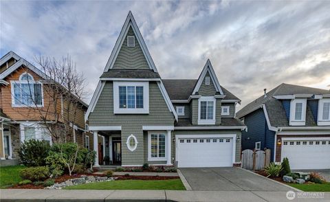 Photo of 1829 SE 8th Place, Renton, WA 98057 (MLS # 2476646)