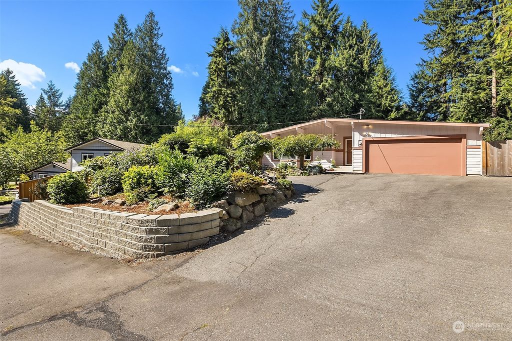 Photo of 23518 34th Avenue W, Brier, WA 98036 (MLS # 2216330)