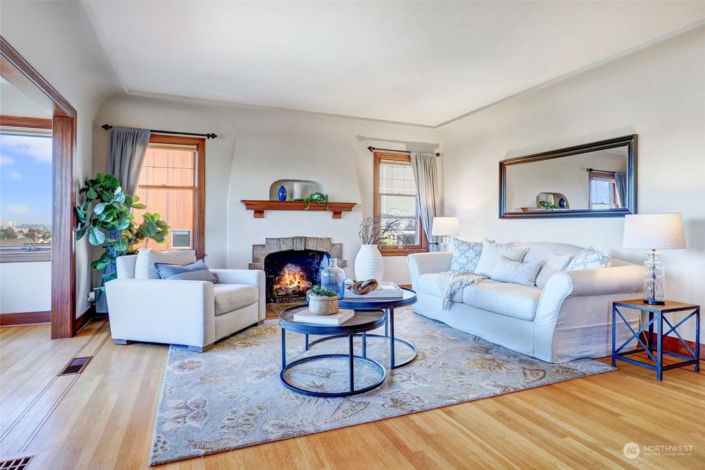 Photo of 2509 Montavista Place W, Seattle, WA 98199 (MLS # 2262581)