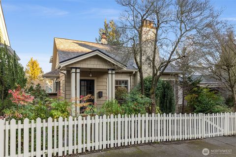 Photo of 1828 NE Ravenna Boulevard, Seattle, WA 98105 (MLS # 2470908)