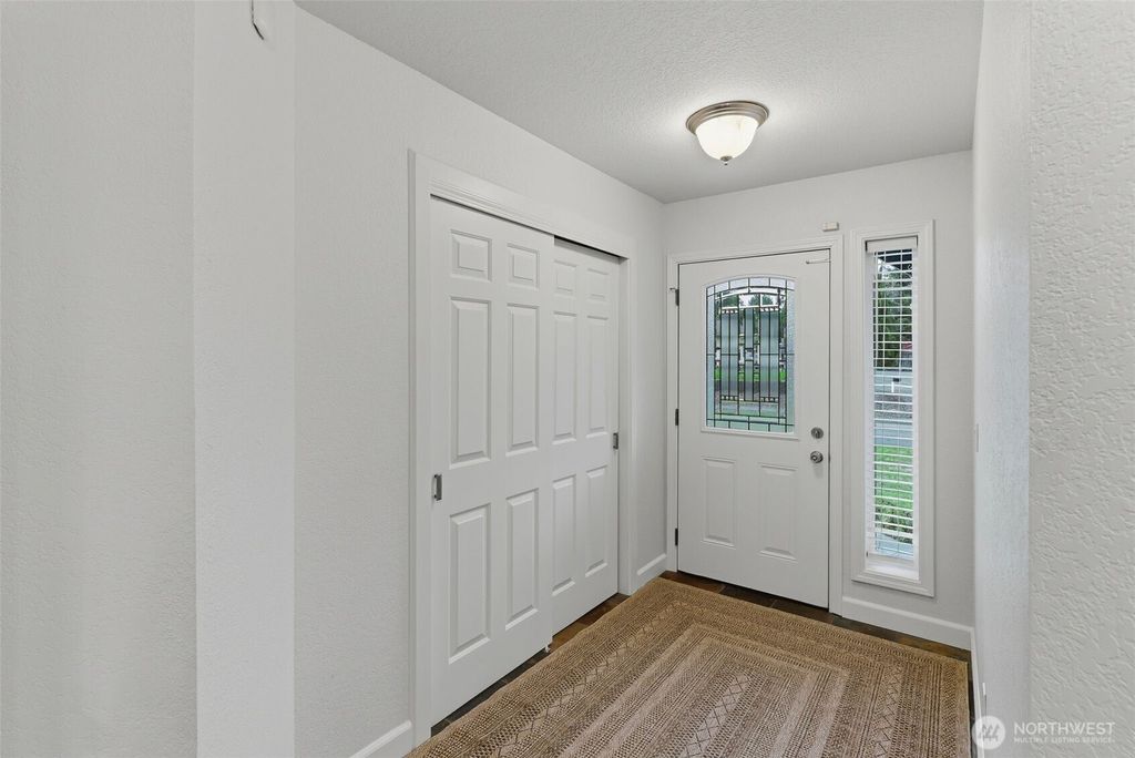 Photo of 13601 49th Avenue SE, Snohomish, WA 98296 (MLS # 2494931)