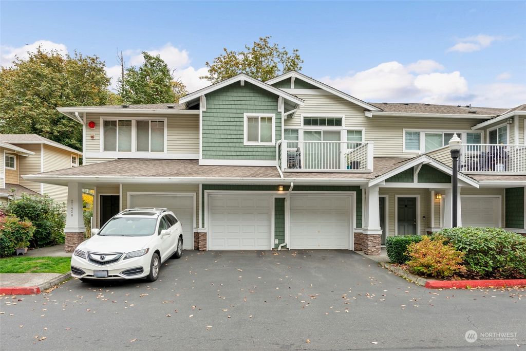 Photo of 21420 40th Place S #B, SeaTac, WA 98198 (MLS # 2302326)