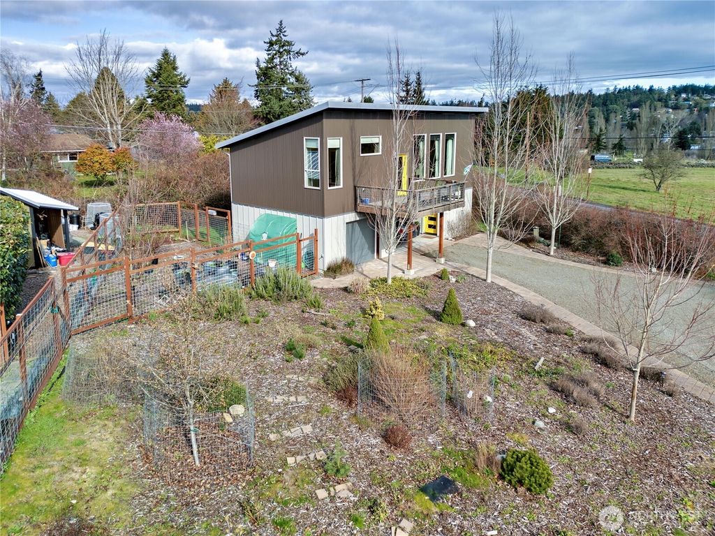 Photo of 406 Discovery Road, Port Townsend, WA 98368 (MLS # 2475068)