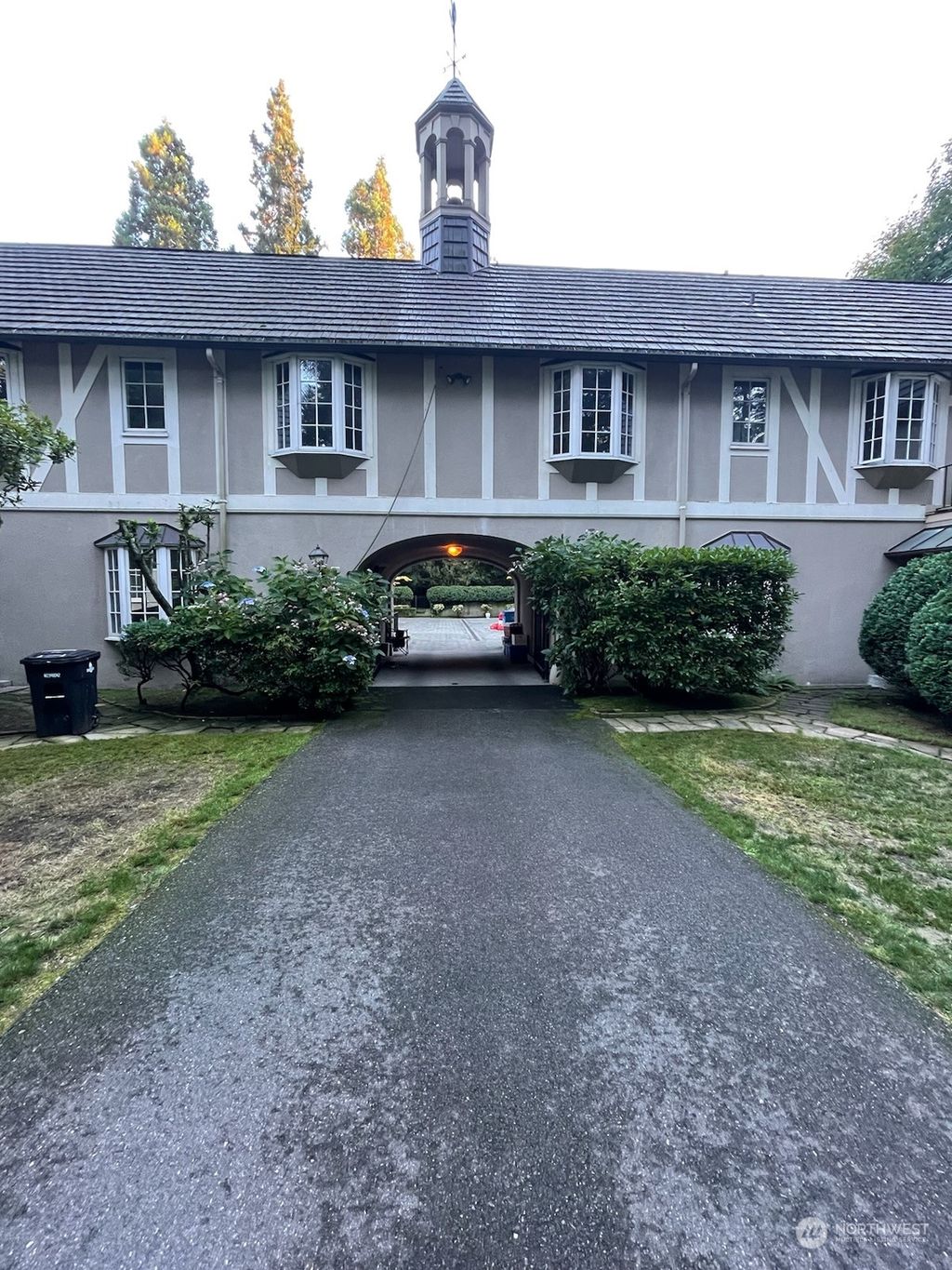Photo of 144 146 Moss Road, Shoreline, WA 98177 (MLS # 2219627)