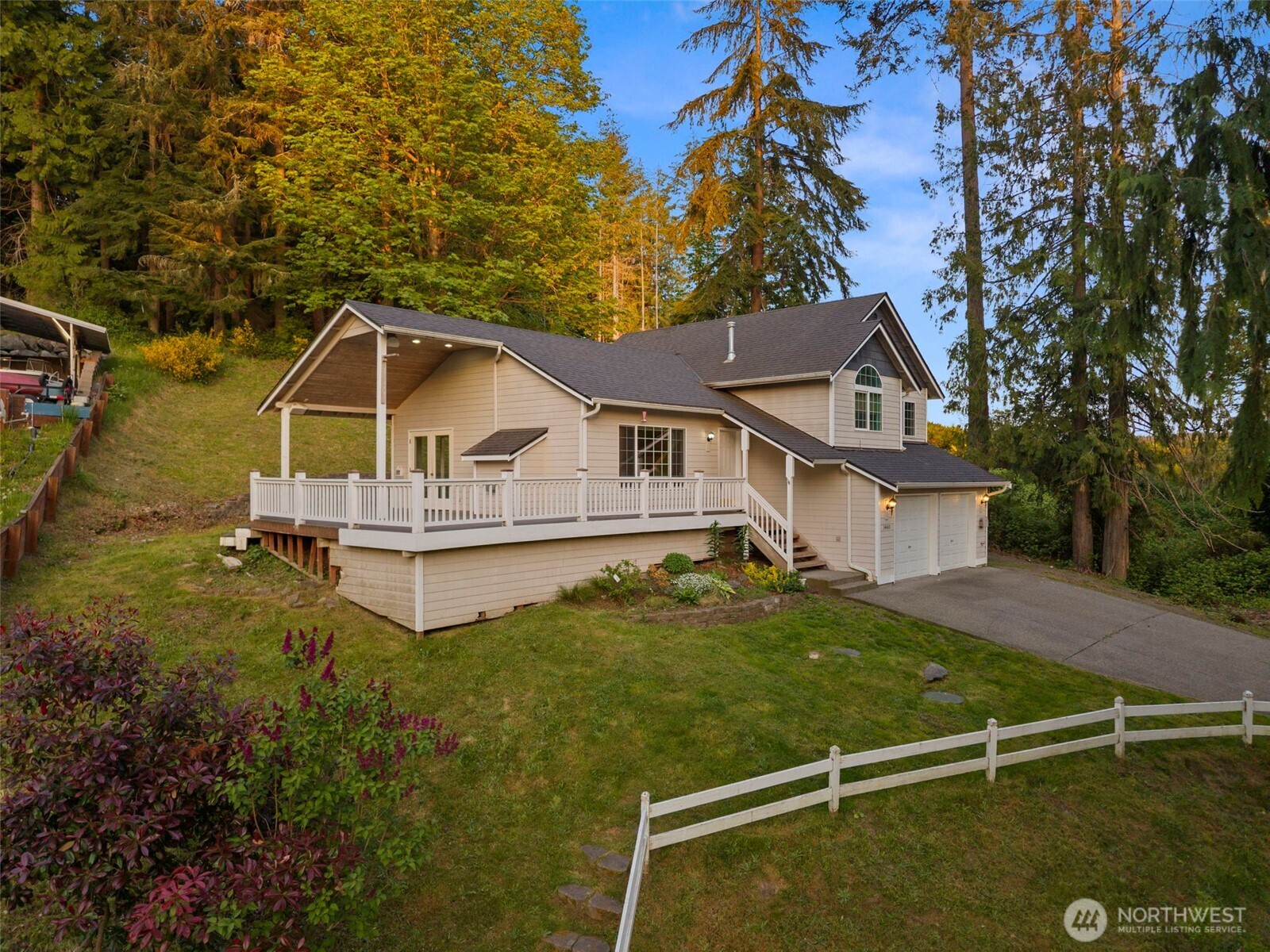 34410 Bridge View Drive NE