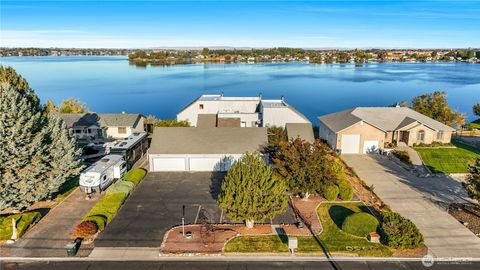Photo of 2512 W Marina Drive #6, Moses Lake, WA 98837 (MLS # 2441950)