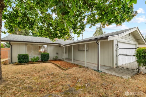 Photo of 7537 12th Avenue NE, Olympia, WA 98516 (MLS # 2579366)