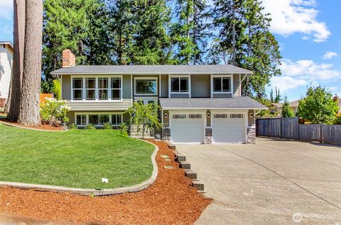 Photo of 6109 50 St Court W, University Place, WA 98467 (MLS # 2555414)