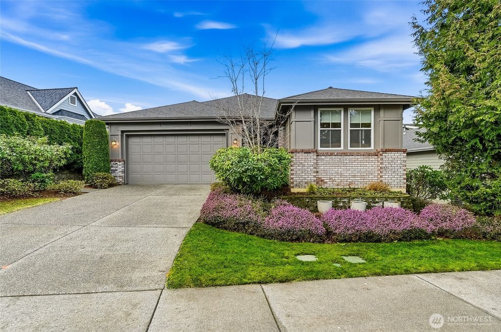 Photo of 12421 240th Place NE, Redmond, WA 98053 (MLS # 2468453)