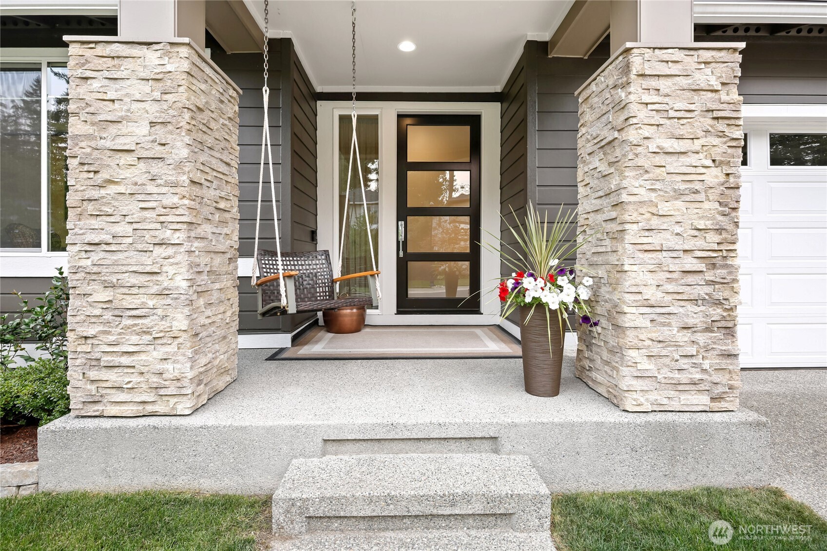 4575 Castleton Road SW