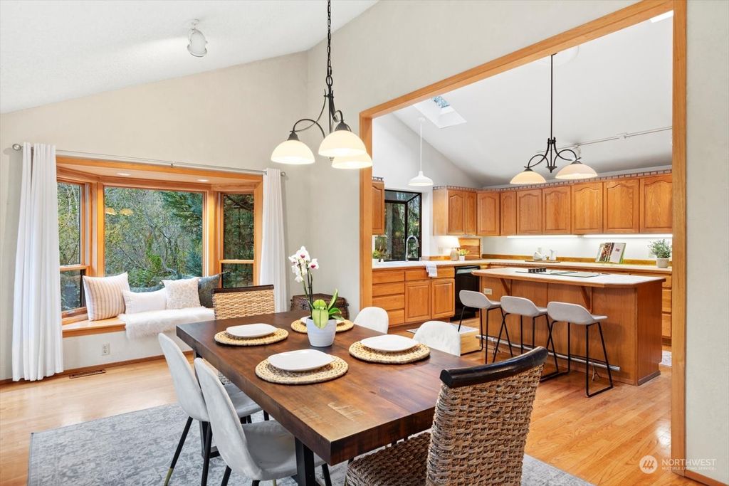 Photo of 4922 145th Place SW, Edmonds, WA 98026 (MLS # 2312608)