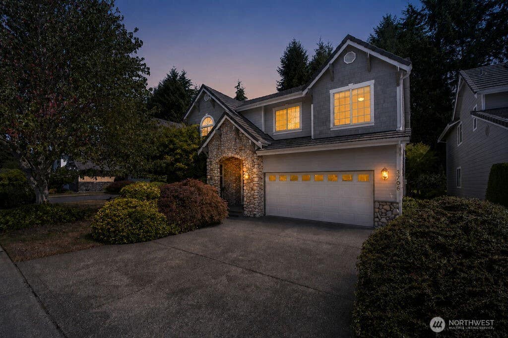 Photo of 3706 Kinsale Lane SE, Olympia, WA 98501 (MLS # 2572569)