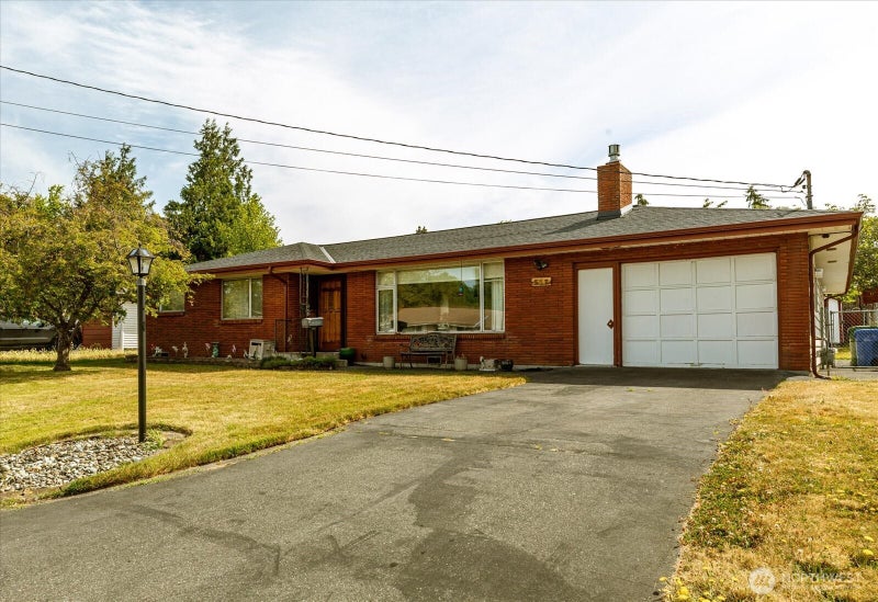 532 SE Pasek Street