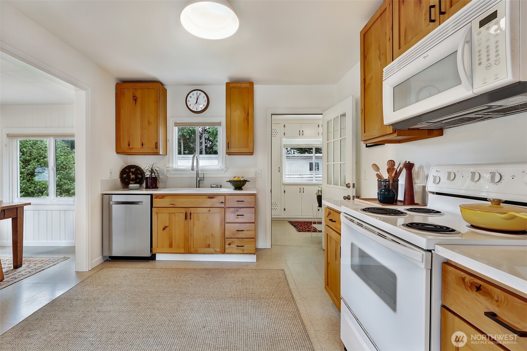 16003 15th Avenue SW