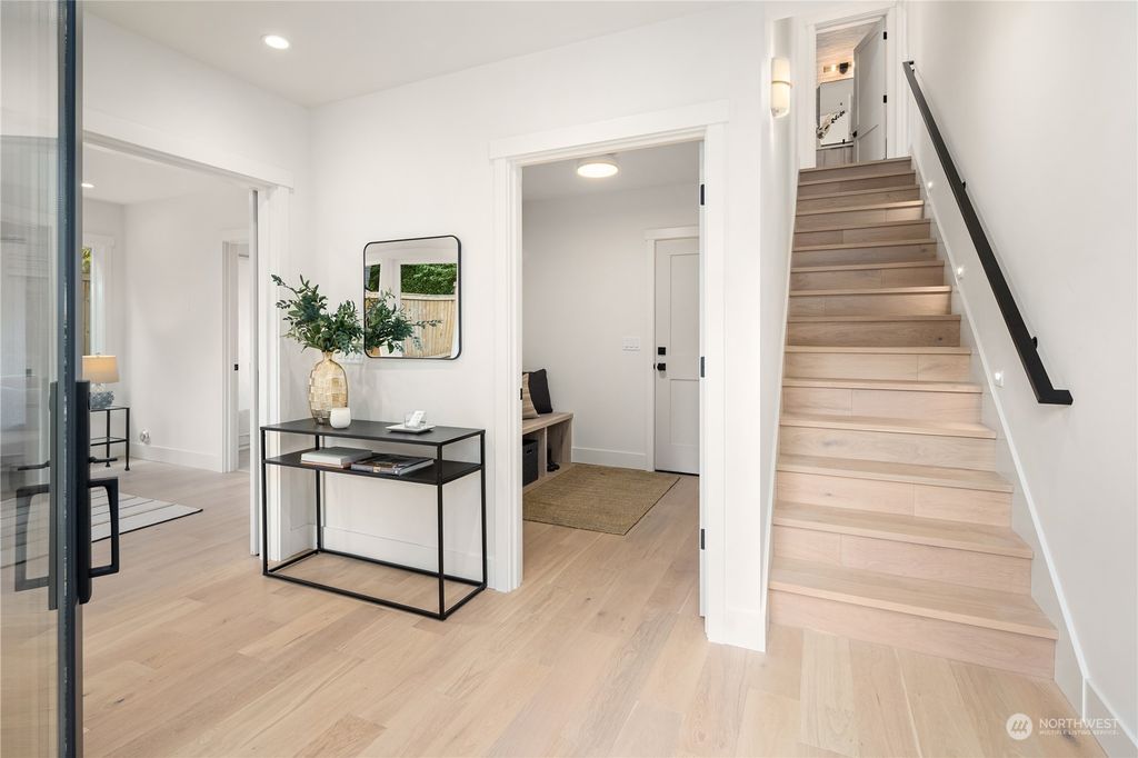 Photo of 8809 Wallingford Avenue N, Seattle, WA 98103 (MLS # 2311599)