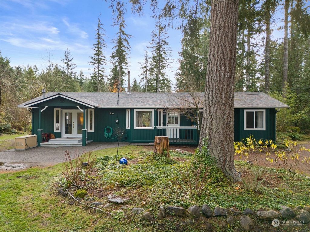Photo of 26706 309th Avenue SE, Ravensdale, WA 98051 (MLS # 2310956)