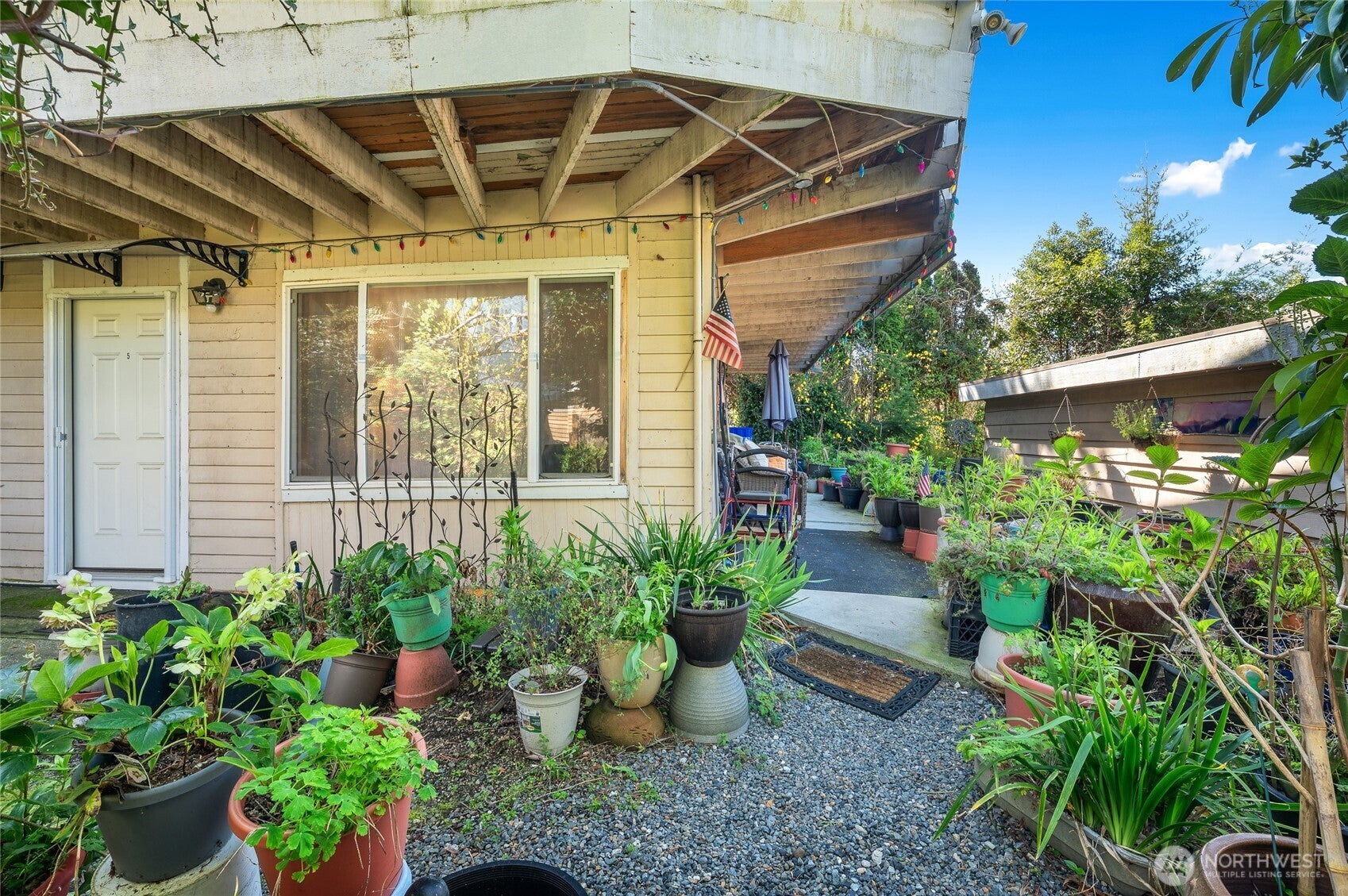 324 3rd Avenue S