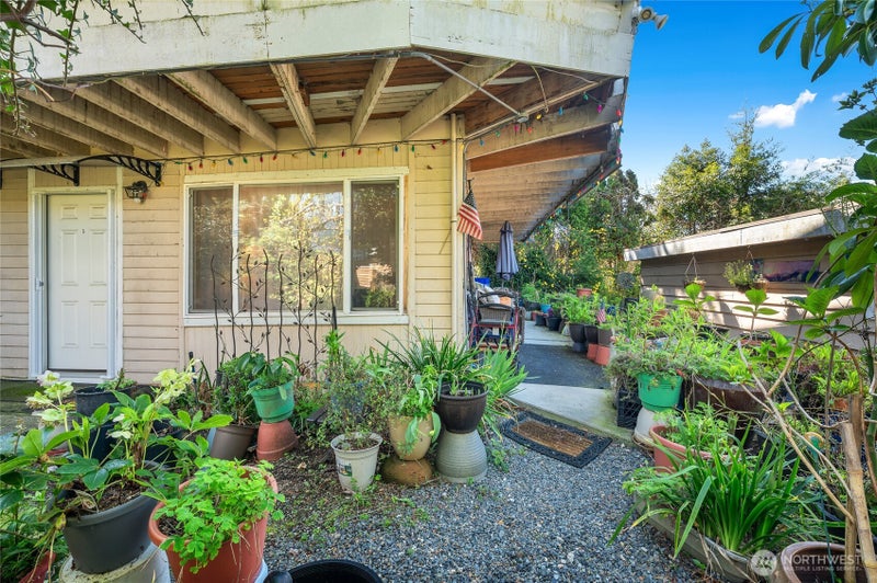 324 3rd Avenue S