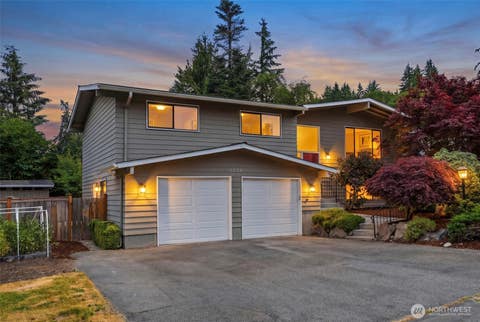 Photo of 1220 NW 201st Street, Shoreline, WA 98177 (MLS # 2543507)