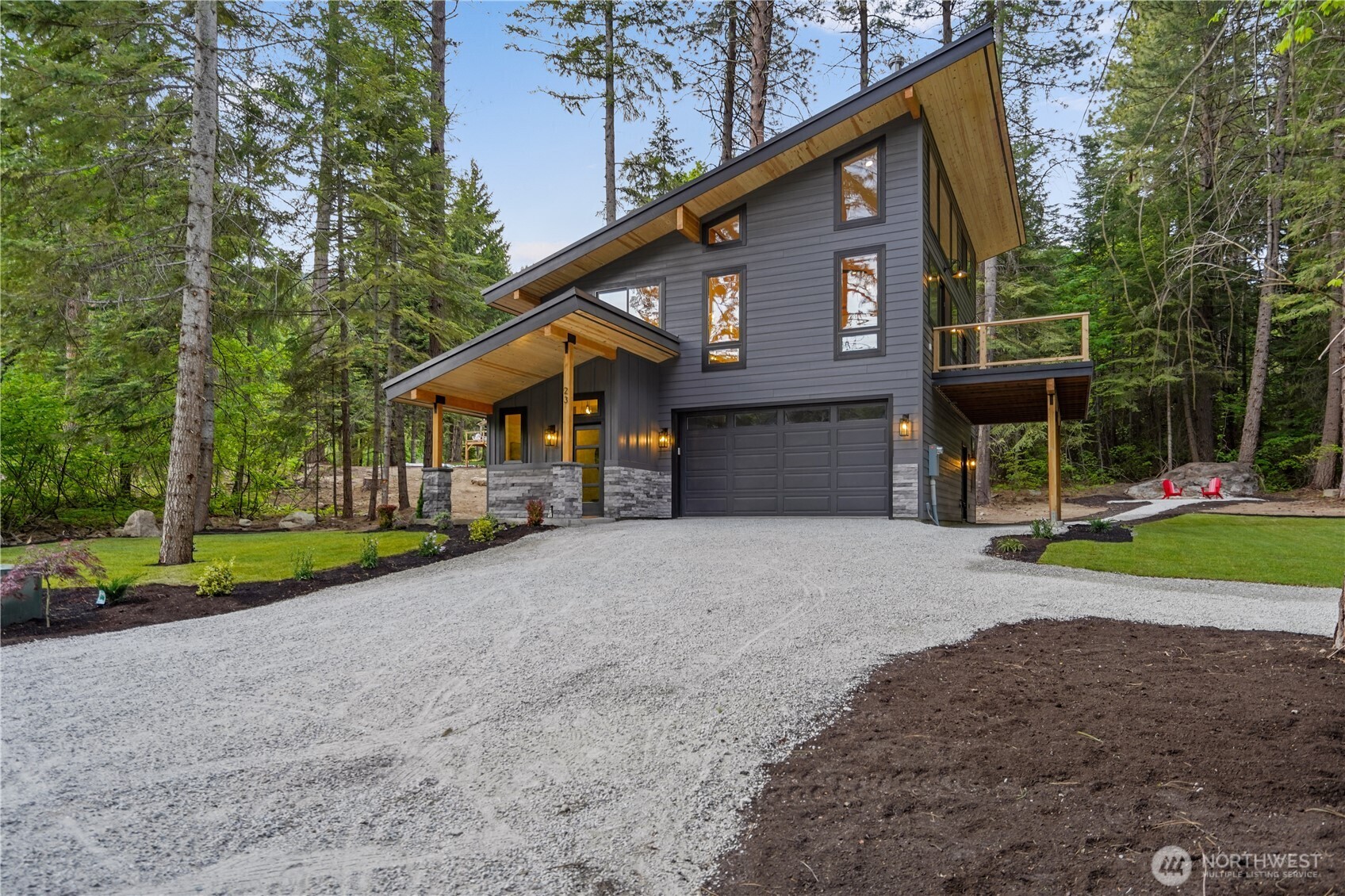 Leavenworth, Washington 98826, United States, 2 Bedrooms Bedrooms, ,2 BathroomsBathrooms,Residential,Pending,136098