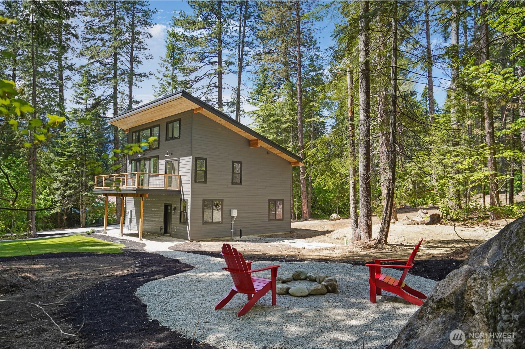 Leavenworth, Washington 98826, United States, 2 Bedrooms Bedrooms, ,2 BathroomsBathrooms,Residential,Pending,136098