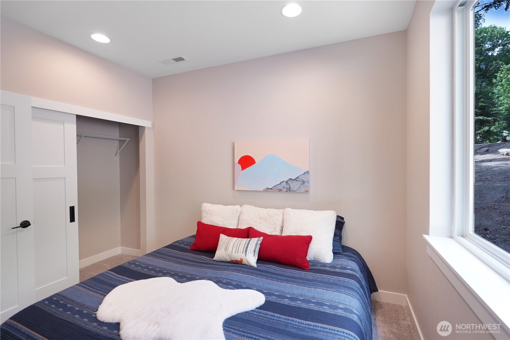 Leavenworth, Washington 98826, United States, 2 Bedrooms Bedrooms, ,2 BathroomsBathrooms,Residential,Pending,136098