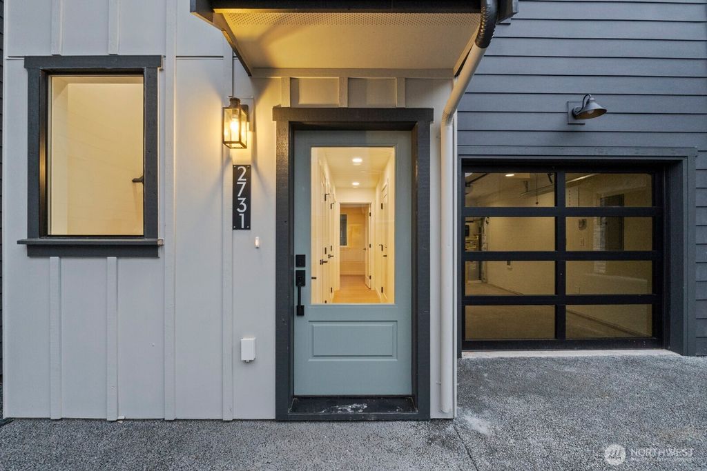 Photo of 2731 NE 87th Street, Seattle, WA 98115 (MLS # 2509180)