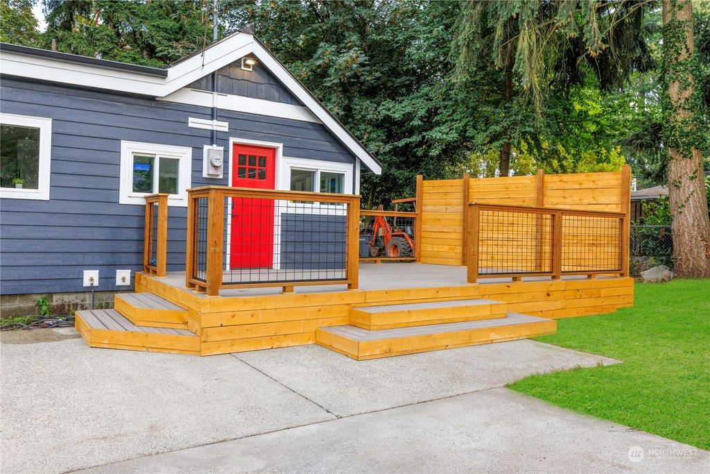 Photo of 19902 10th Place S, Des Moines, WA 98148 (MLS # 1996454)