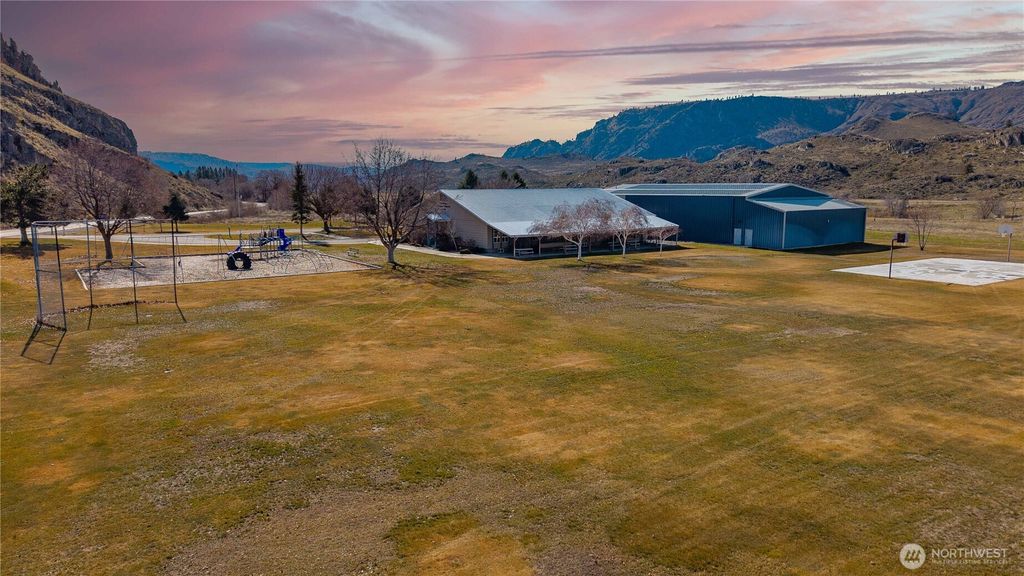 Photo of 115 Valley Rd. Rd #B, Brewster, WA 98812 (MLS # 2484454)