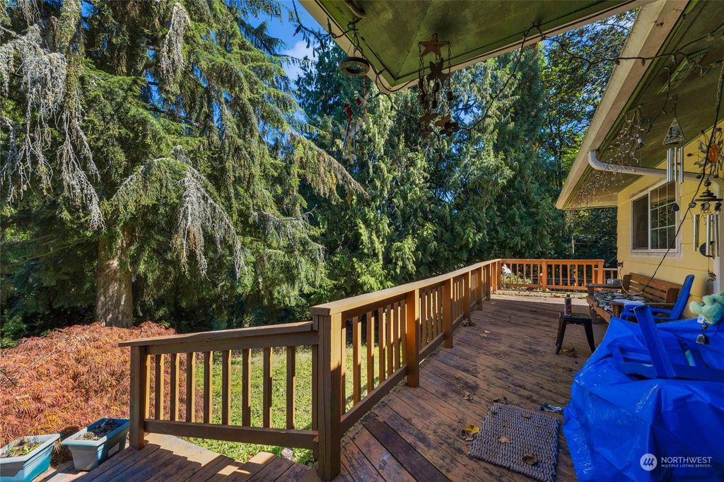 Photo of 9608 NE 60th Street NE, Lake Stevens, WA 98258 (MLS # 2286203)