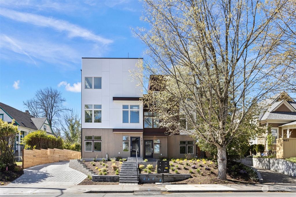 Photo of 1617 23rd Avenue, Seattle, WA 98122 (MLS # 2225039)