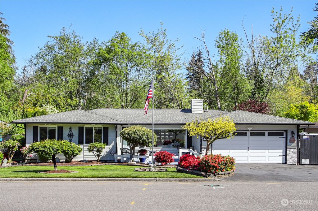 Photo of 4044 S 296th Street, Auburn, WA 98001 (MLS # 2237229)