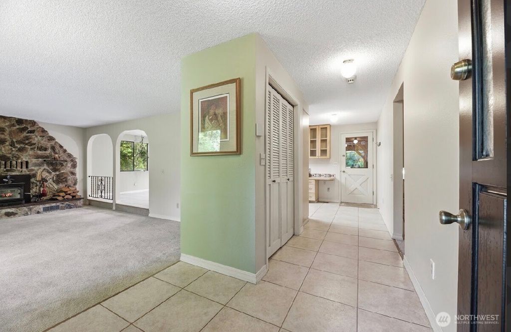 Photo of 34116 50th Avenue E, Eatonville, WA 98328 (MLS # 2522596)