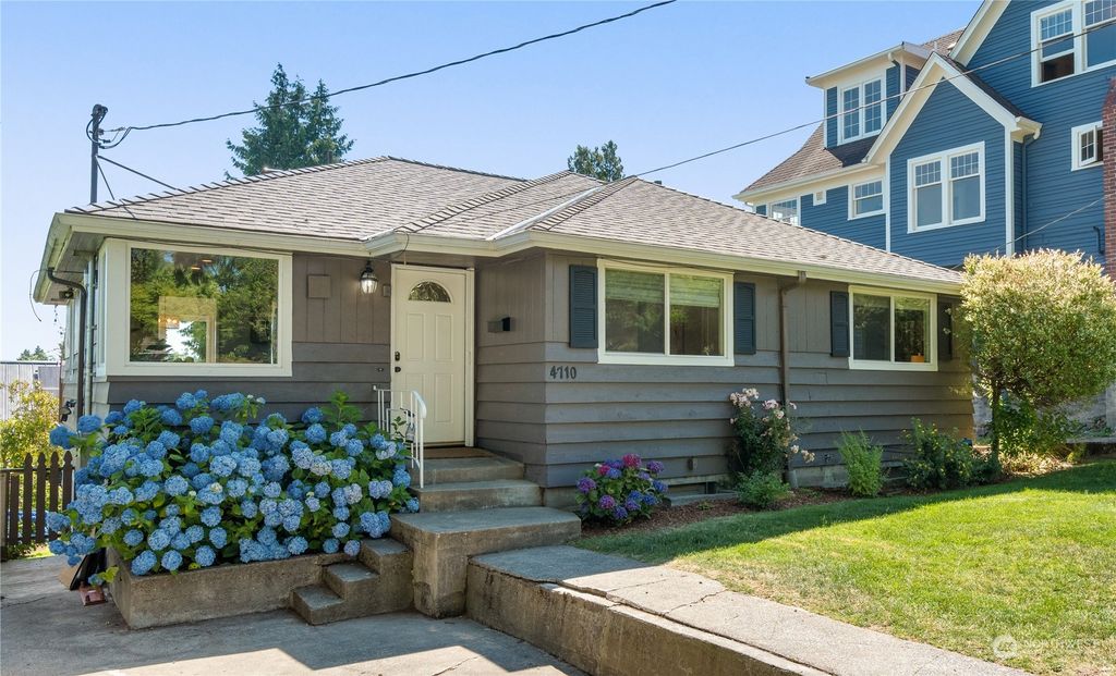 Photo of 4710 48th Avenue S, Seattle, WA 98118 (MLS # 2262110)