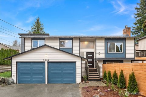 Photo of 3918 148th Street SW, Lynnwood, WA 98087 (MLS # 2488369)