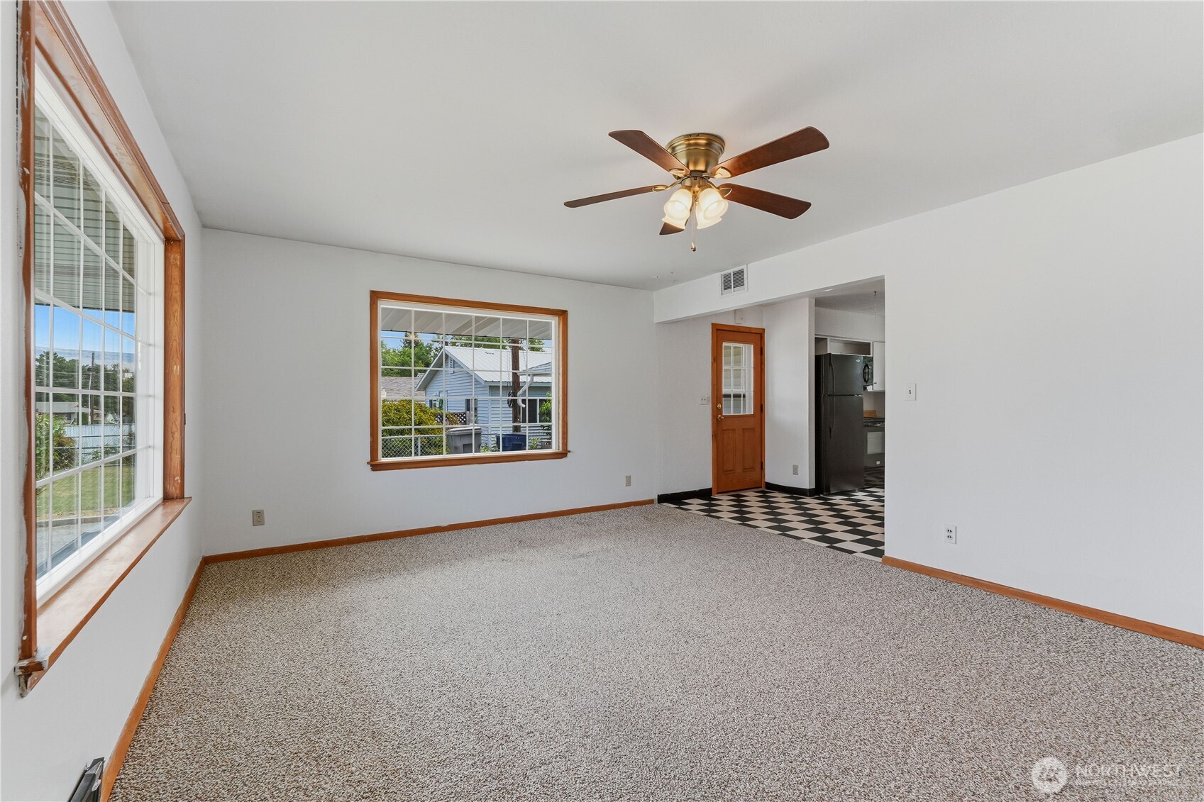 1325 9th Street