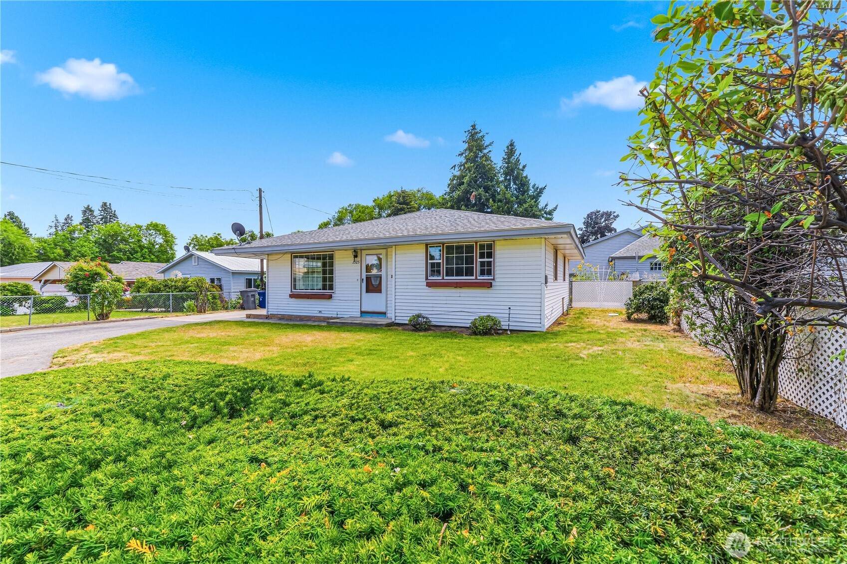1325 9th Street
