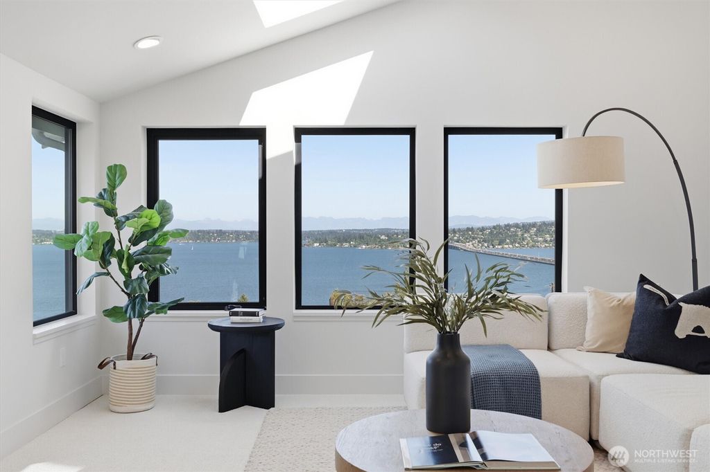 Photo of 909 32nd Avenue S #A, Seattle, WA 98144 (MLS # 2524267)