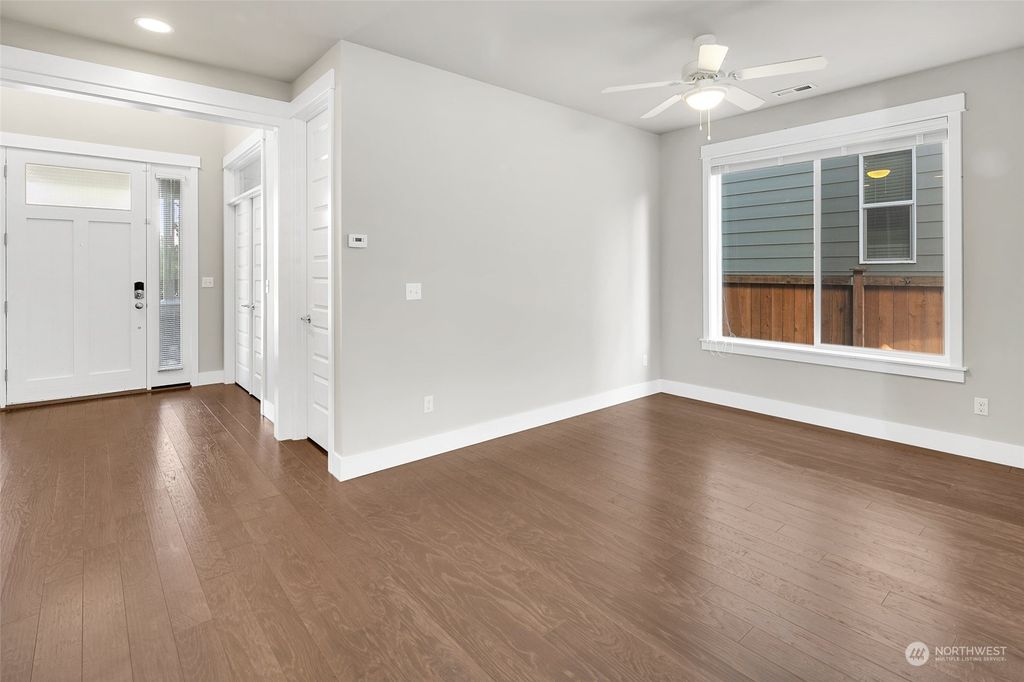 Photo of 5201 NE 2nd Place, Renton, WA 98059 (MLS # 2282624)