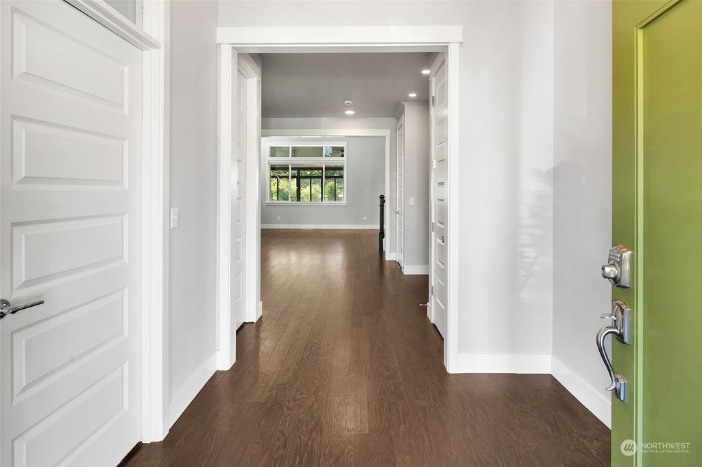 Photo of 5201 NE 2nd Place, Renton, WA 98059 (MLS # 2282624)