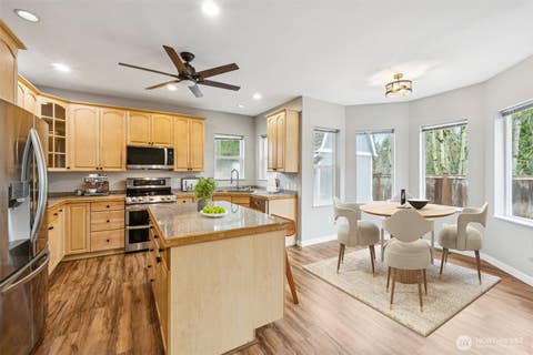 Photo of 17214 Snohomish Avenue, Snohomish, WA 98296 (MLS # 2511085)