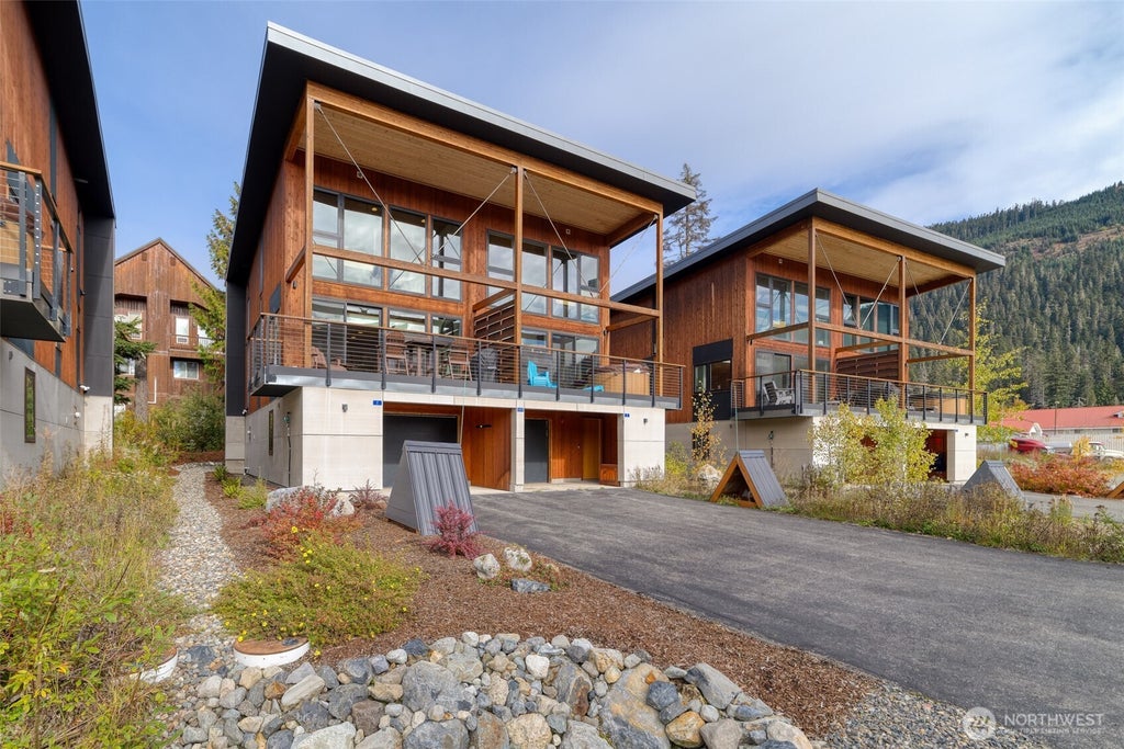 Photo of 280 Pass Life Way #1, Snoqualmie Pass, WA 98068 (MLS # 2593436)
