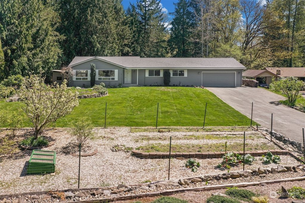 Photo of 7704 211th Avenue NE, Redmond, WA 98053 (MLS # 2062507)