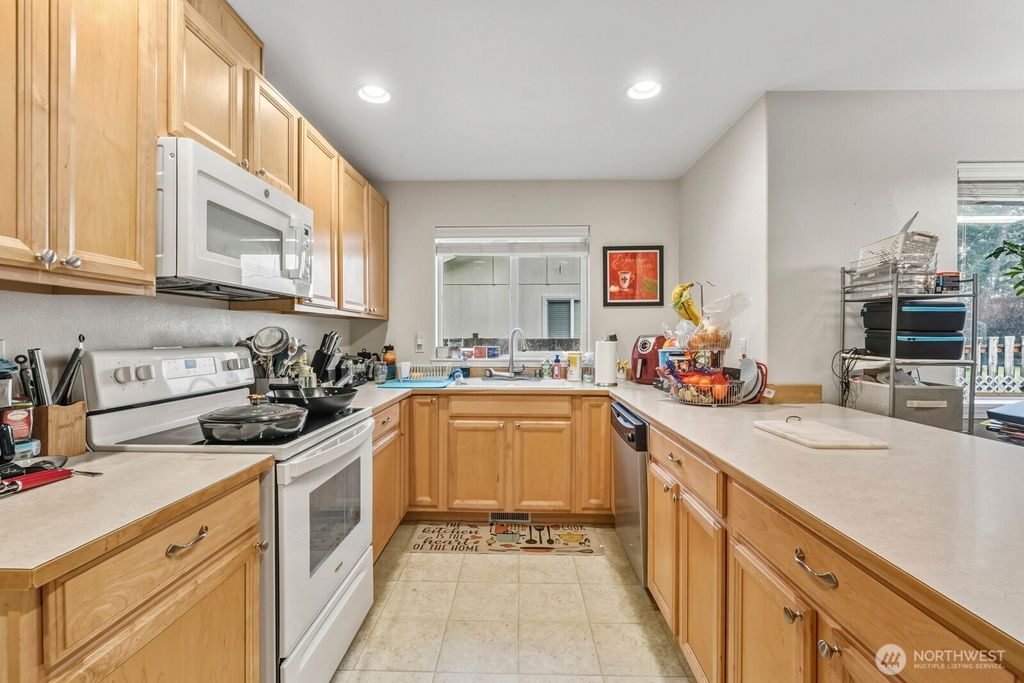 Photo of 20 E Larch Place, Shelton, WA 98584 (MLS # 2477514)