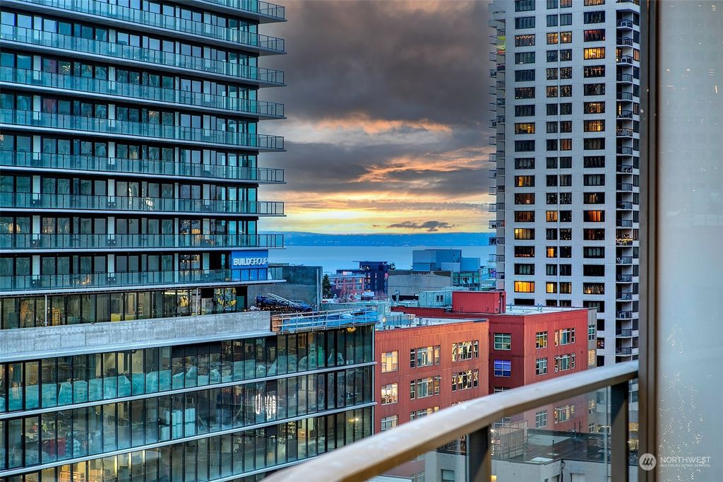 Photo of 1920 4th Avenue #1104, Seattle, WA 98101 (MLS # 2189100)