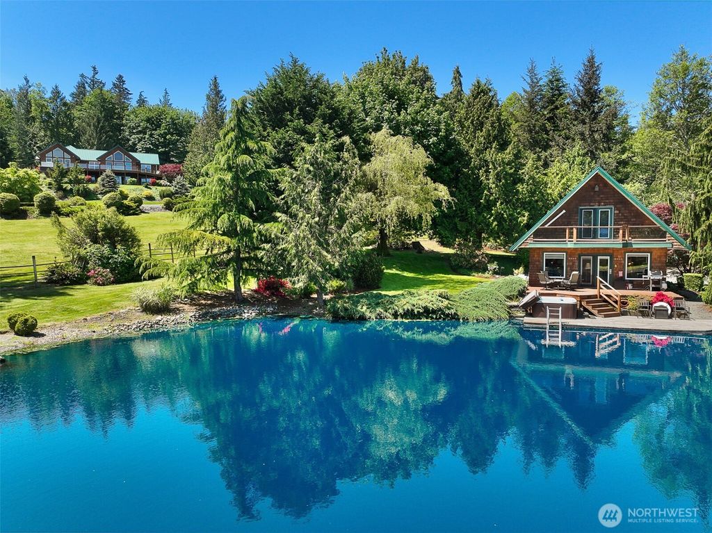 Photo of 16480 Mountain View Road, Mount Vernon, WA 98274 (MLS # 2528989)