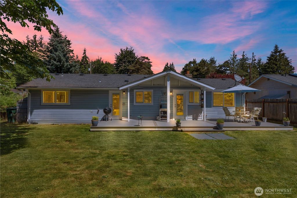 Photo of 4408 229th Place SW, Mountlake Terrace, WA 98043 (MLS # 2387301)